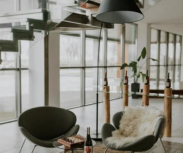 Kristinus Borbirtok Hotel Kethely